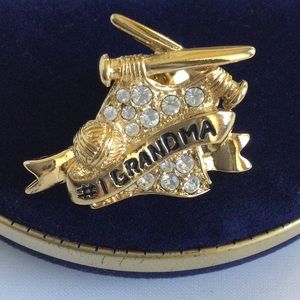 #1 GRANDMA Knitting Pin